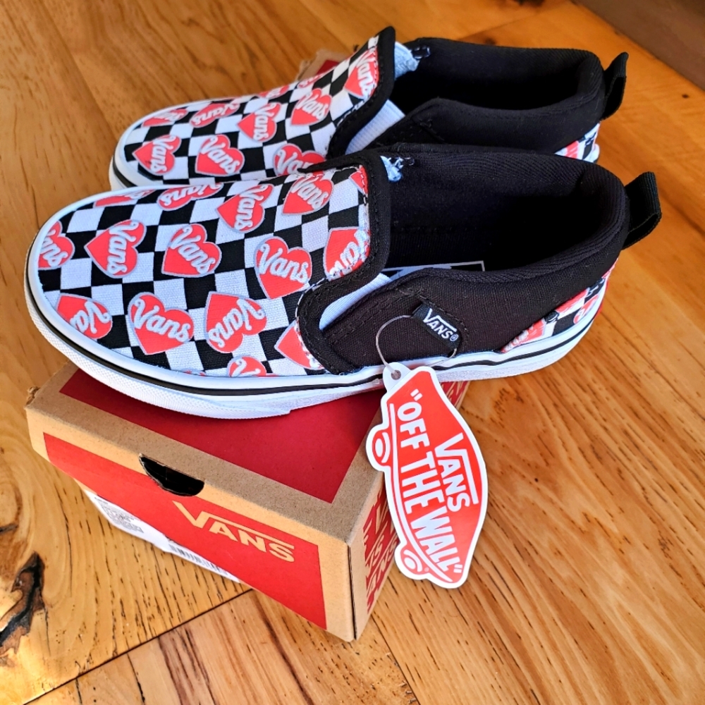 11t Nwt Rare Vans size 11 youth